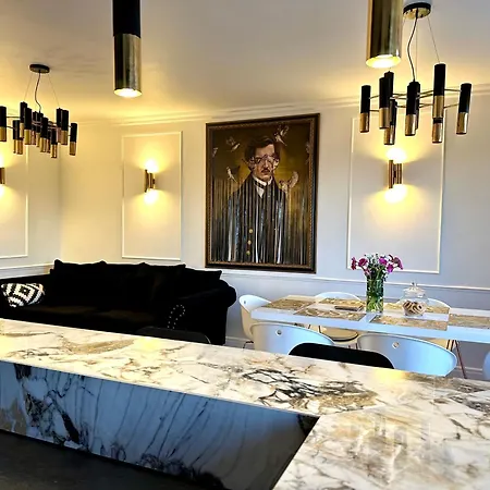 Apartment Mozarta Sky Terrace Vip 2-bed *