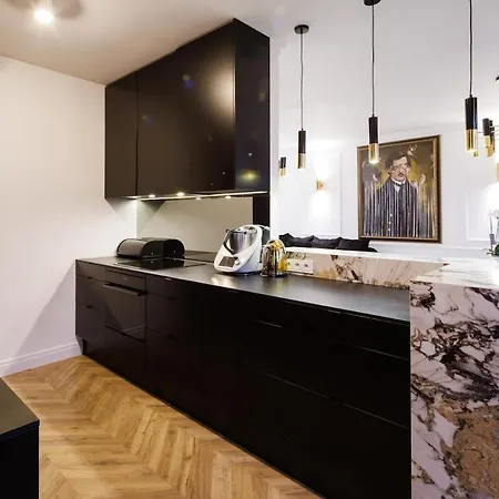 Mozarta Sky Terrace Vip 2-bed