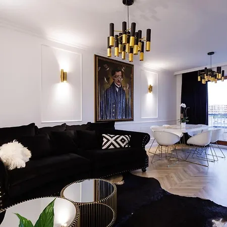 Appartamento Mozarta Sky Terrace Vip 2-bed *